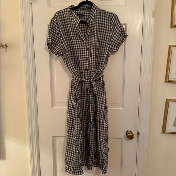 Quince | Dresses | Quince Black And White Raglan Midi Dress | Poshmark